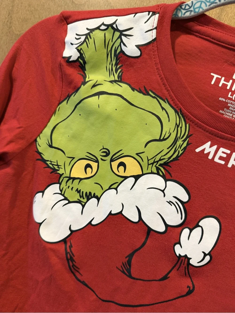 The Grinch Epic Threads Red Long-Sleeve Grinch & Cindy loo who Graphic Tee